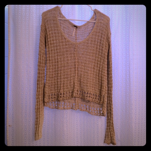 Lightweight Free People Cropped Sweater