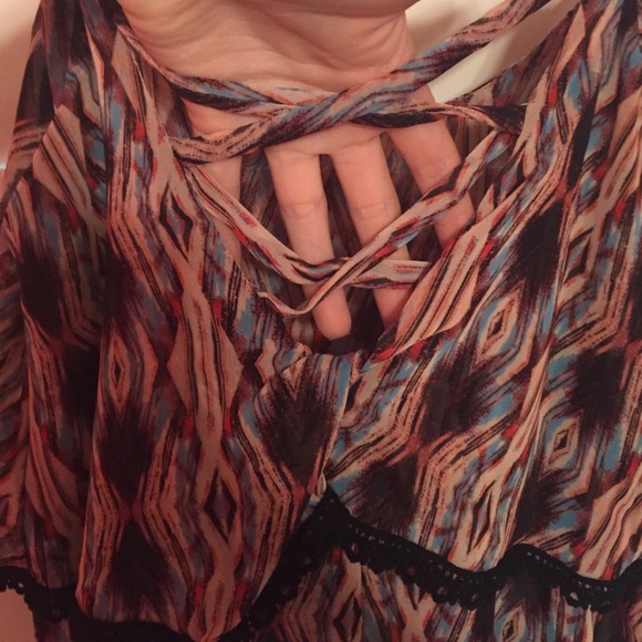 Spaghetti strap top - Picture 3 of 3