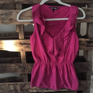Fuschia top