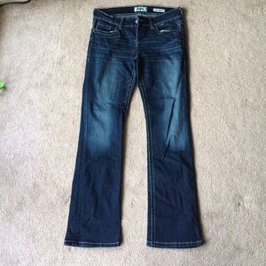 Daytrip Lynx Slim Boot Cut Jeans!!