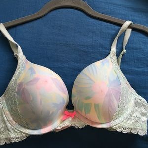 Victoria's Secret Bra