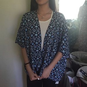 Hollister pattern kimono
