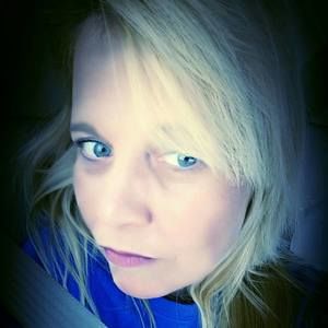 Meet your Posher, Edie