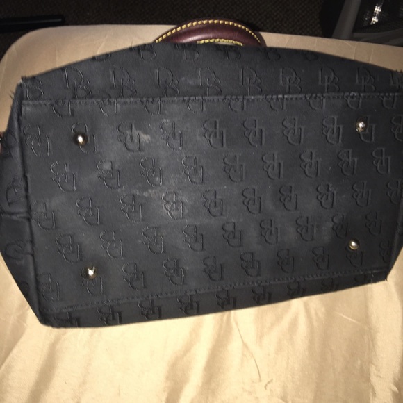 Dooney and Burke bag - Picture 3 of 4