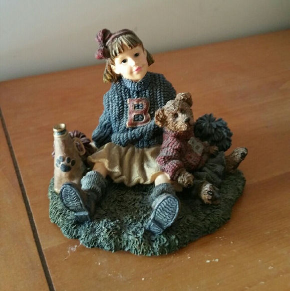 BOYDS DOLLSTONE COLLECTION cheerleader figurine - Picture 1 of 2