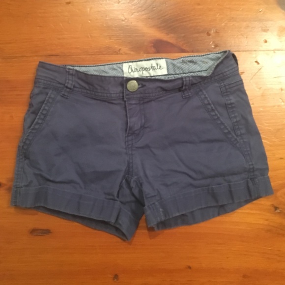 Navy Aeropostale shorts 00. Like new.