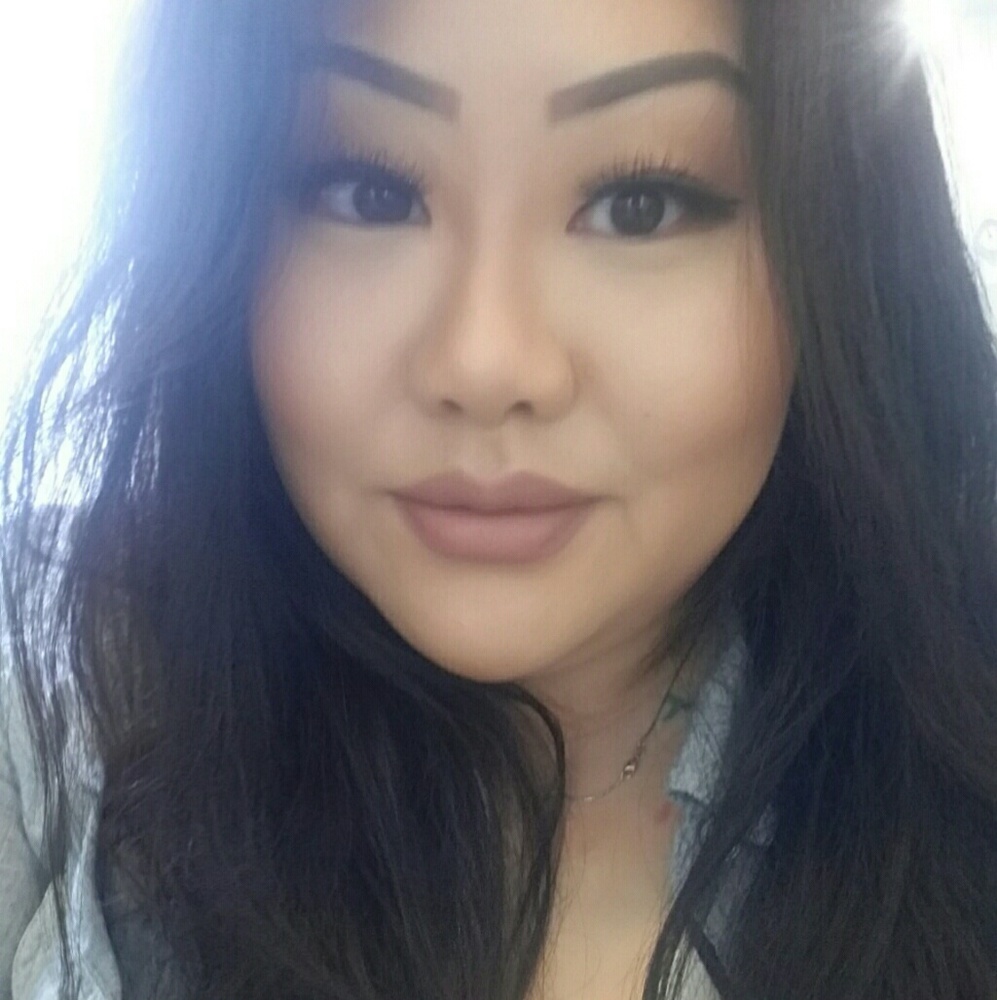 Meet your Posher, Phoebe