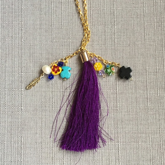 Black Friday SALE‼️Purple and gold pompoms