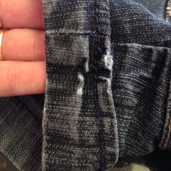 SOLD! - Picture 4 of 4