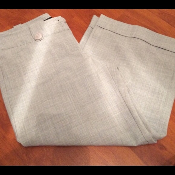 Editor dress Capri pants.  ⚡️⚡️⚡️FLASH SALE⚡️⚡️⚡️