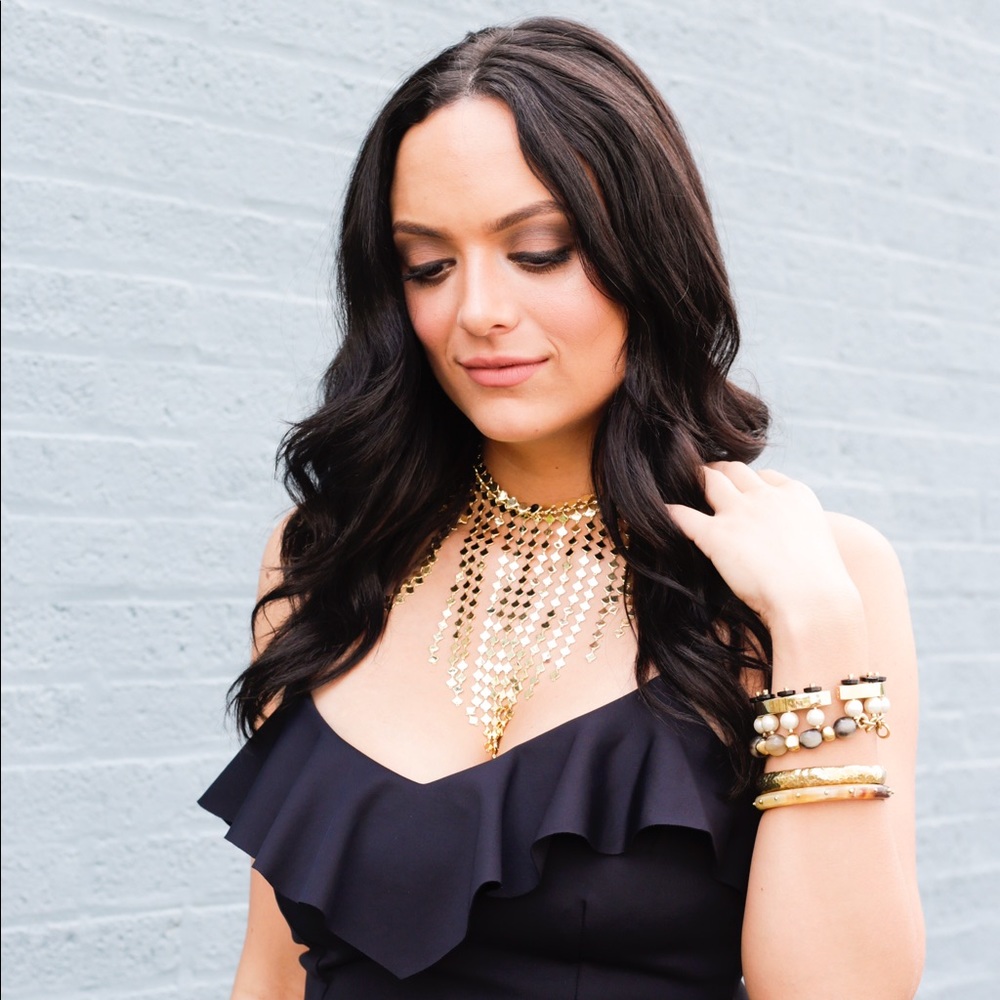 Meet your Posher, Patricia