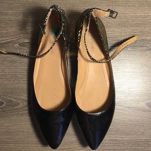 Black BCBG flats