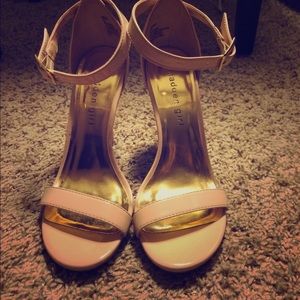 Madden Girl size 6 1/2 nude patent heels