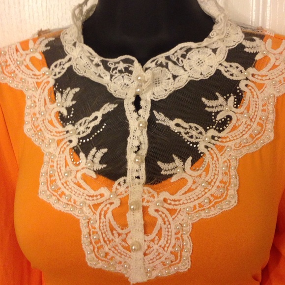 Orange lace and pearl blouse - Picture 2 of 4