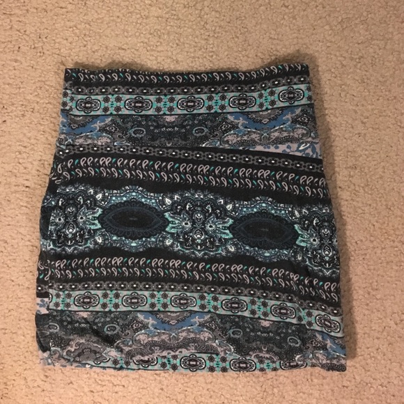 Printed pencil skirt-small