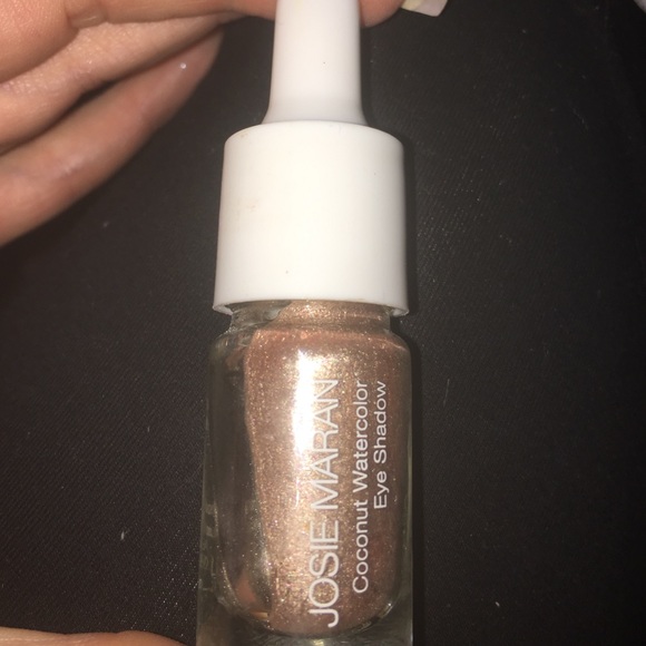 Josie Maran coconut watercolor eyeshadow