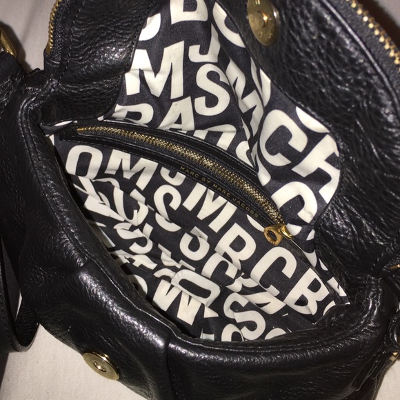BRAND NEW MARC JACOBS MINI NATASHA - Picture 3 of 4