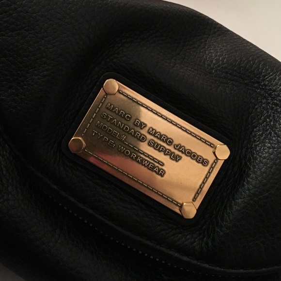 BRAND NEW MARC JACOBS MINI NATASHA - Picture 4 of 4