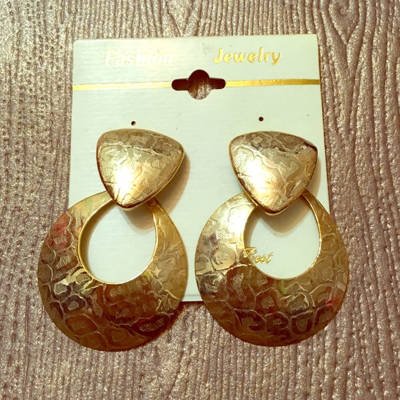 Fashion Clip-On Earrings