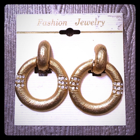 Fashion Clip-On Earrings
