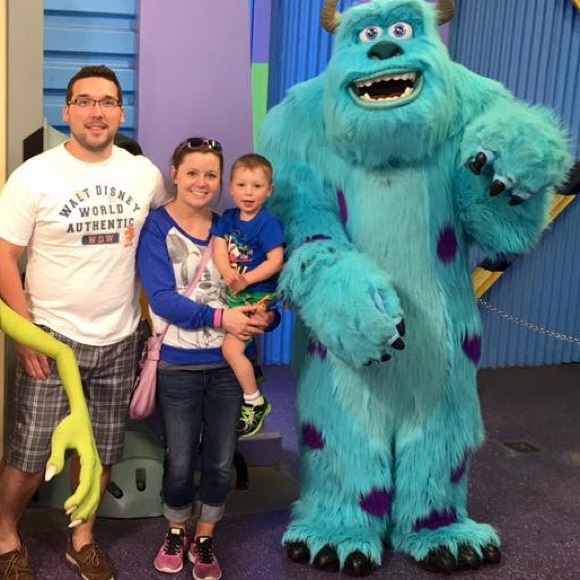 🎀Share with your Disney Friends🎀 - Picture 2 of 2