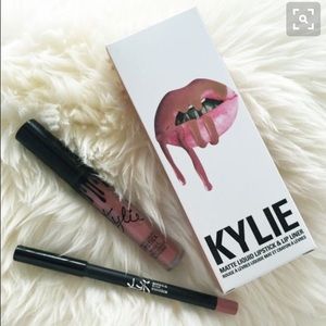 Kylie LIPKIT in Candy K