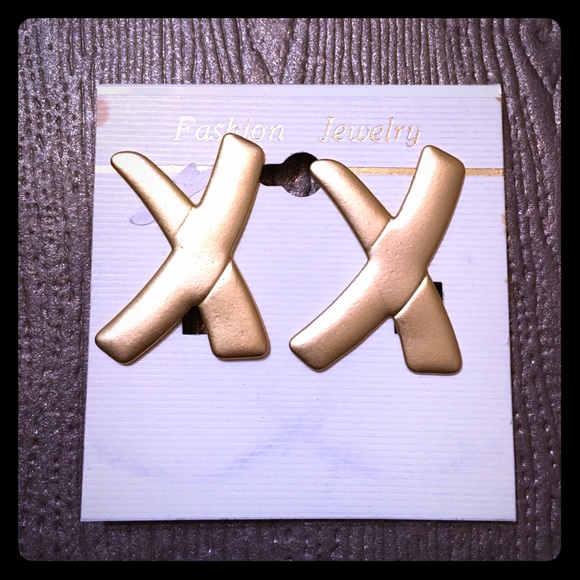 Fashion Clip-On Earrings
