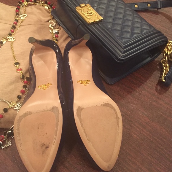 Prada pumps - Picture 2 of 4