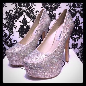 STEVE MADDEN RHINESTONE PUMPS