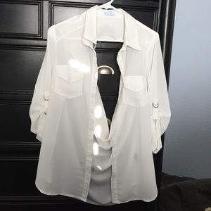 opened back white shirt