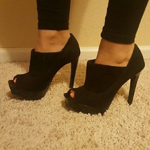 Jessica Simpson booties