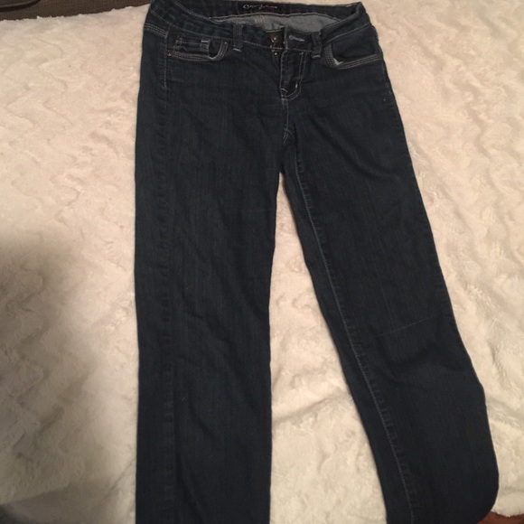 Pocketless jeans