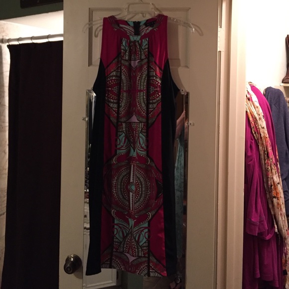 Sleeveless dress