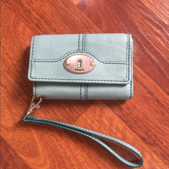 Fossil Wristlet