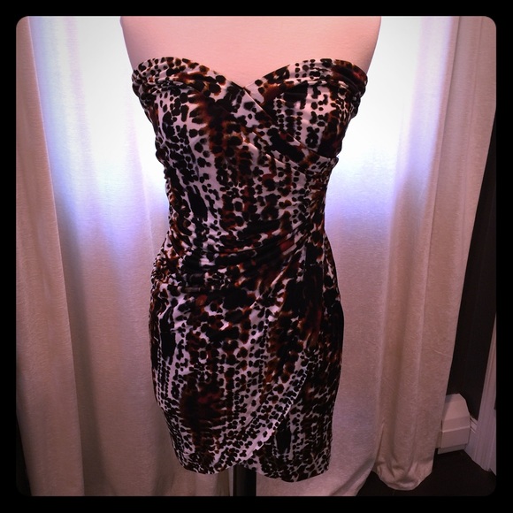 Weekend Sale! Strapless sexy dress MED