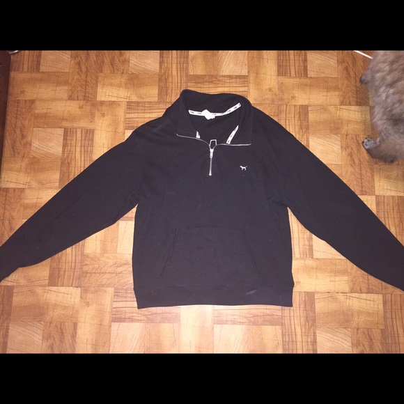 Black half zip hoodie || Pink