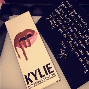 Kyliecosmetics in dolce k