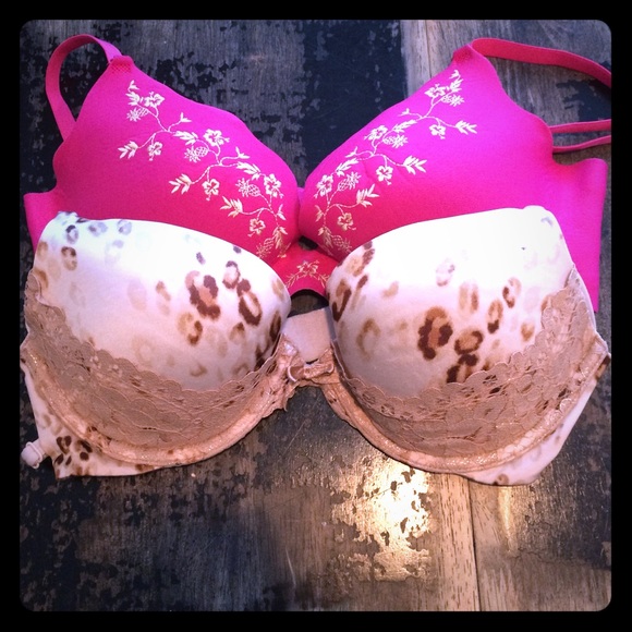 Final sale! Victoria Secret bundle