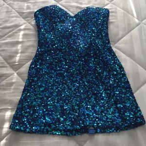 Prom dress