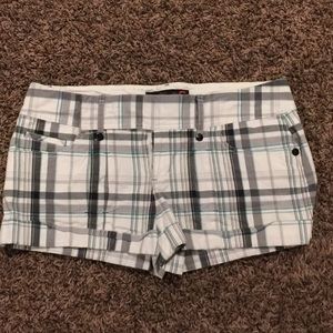 G by Guess plaid shorts