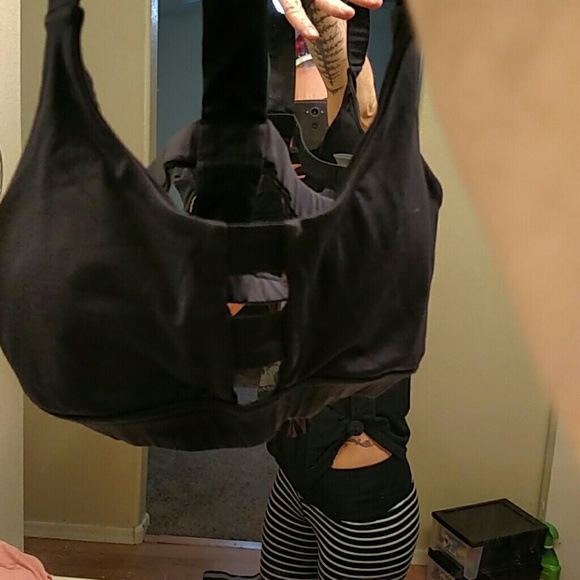 Sport bra bundle - Picture 2 of 4