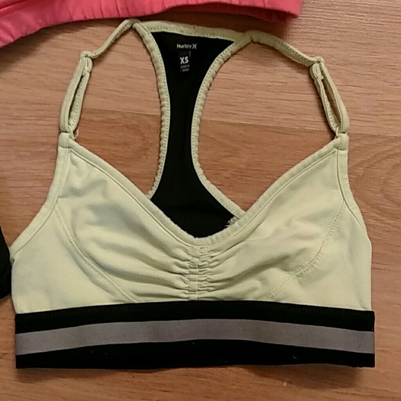 Sport bra bundle - Picture 4 of 4