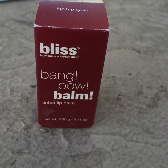 bliss-lip-balm-lipstick-gallery