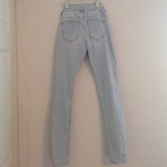 ❗️SOLD❗️Zara premium skinny jeans - Picture 2 of 4