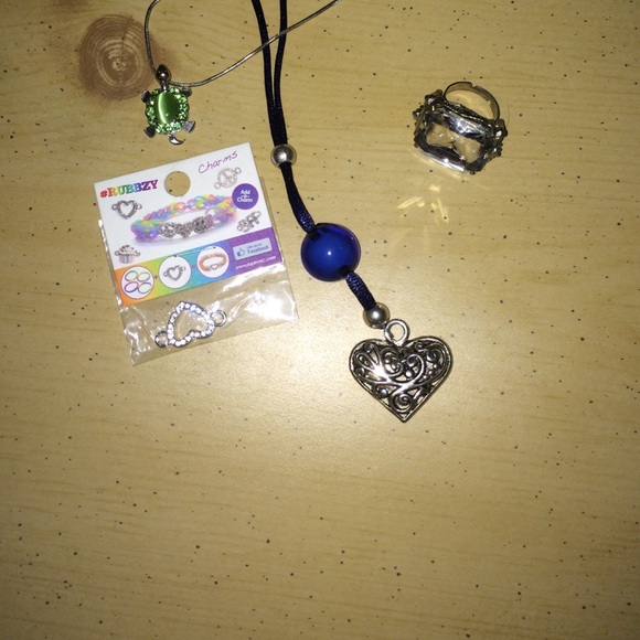 🔸costume jewelry 🔸