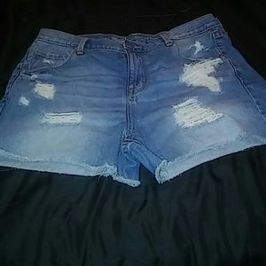 Boyfriend Midi shorts