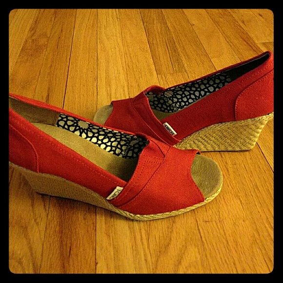 Red Toms wedge espadrilles
