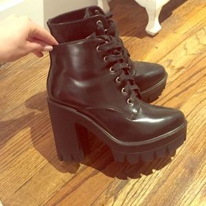 Heeled combat boots