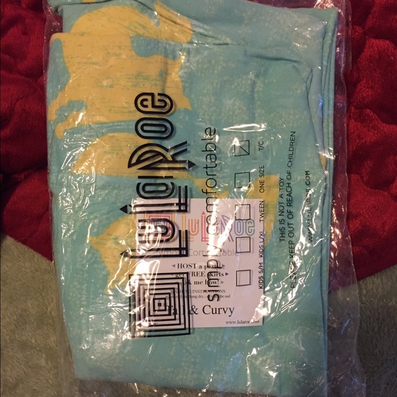 LULAROE TC mint with yellow cats