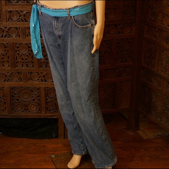 GAP boot cut stretch light wash jeans, super comfy - Picture 2 of 4